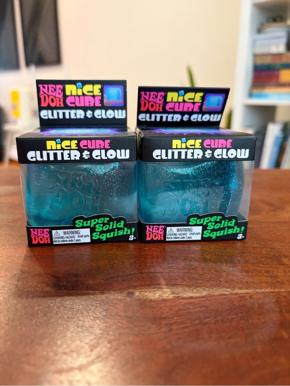NEW Schylling NeeDoh Nice Cube Glitter & Glow Super Solid Squish - Blue Glittery